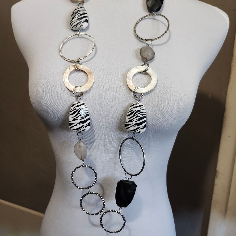 Statement Necklace Black White Gray Beige Stones Beads‎ Fashion Jewelry